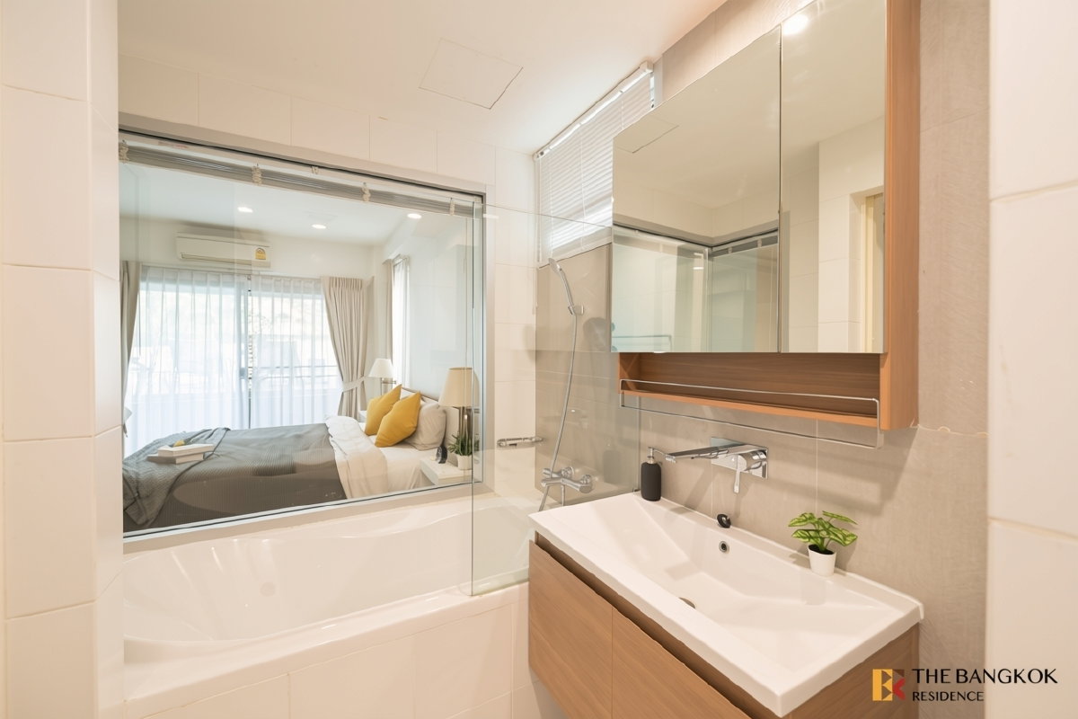 picture 💖💖 Condo for Sale 💎 The Seed Musee 2BR 78.47 sq.m. 6.9MB ✨ Large 2-Bedroom Unit with Pool Access, Near BTS Phrom Phong - 6/11