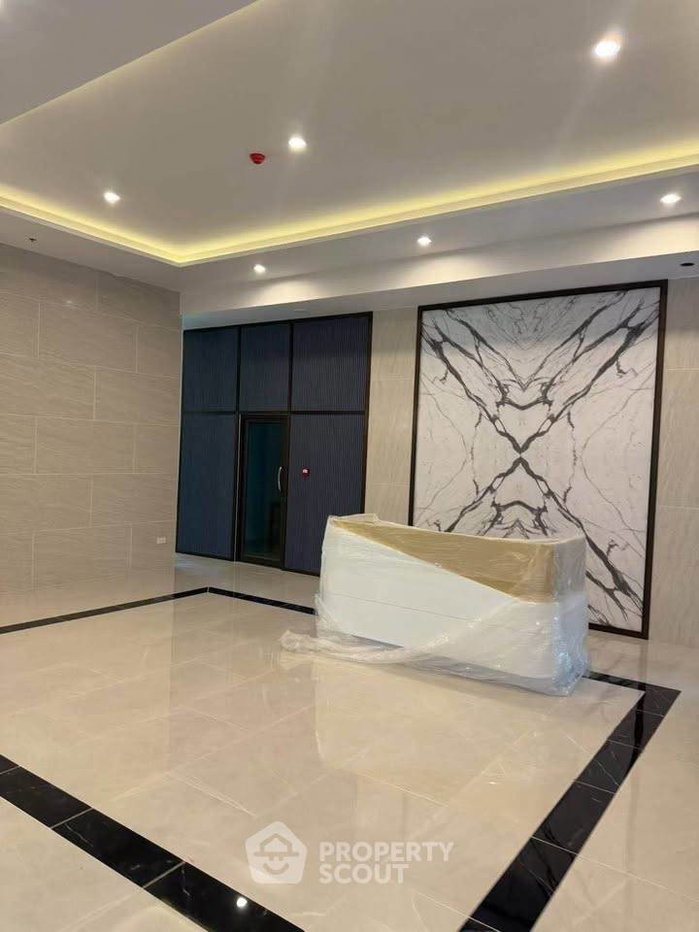 picture 1-BR Condo at Regent Home Wutthakat near BTS Wutthakat (ID 3434326) - 9/11
