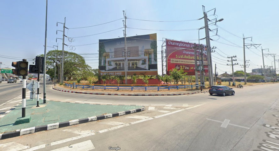 picture PRIME CORNER LAND FOR SALE IN CHIANG MAI, THAILAND - 2/7