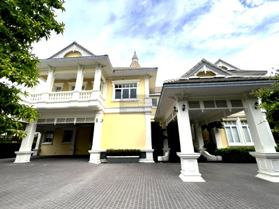 Houses for sale Lat Phrao : For Sale House , The Royal Residence , Chorakhe Bua , Lat Phrao , Bangkok , CX-181553 ✅ Live chat with us ADD LINE @connexproperty ✅