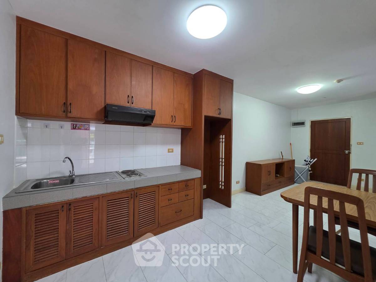 picture 2-BR Condo at Ratchada Chuanchom Mansion in Chan Kasem (ID 3051795) - 3/6