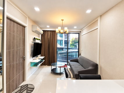 Price Drop! Trapezo Sukhumvit 16 1BR Condo Near MRT | 44.91 Sqm, 4.39M! - U6812090