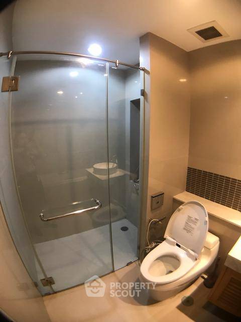 picture Spacious 2-BR 101 Sqm At The Rise Sukhumvit 39 Near BTS Phrom Phong (ID 592351) - 9/15