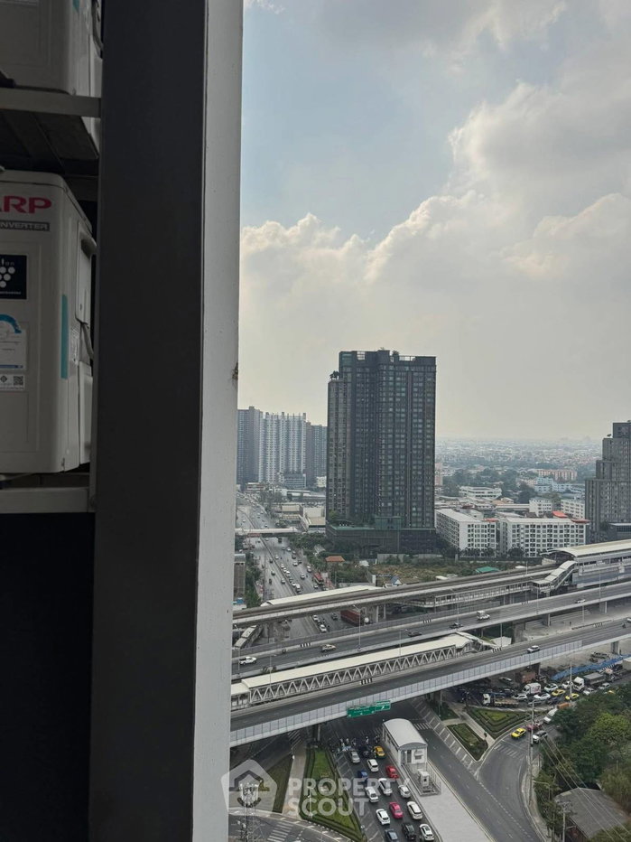 picture 1-BR Condo at Life Sathorn Sierra near BTS Talat Phlu (ID 2638825) - 3/9