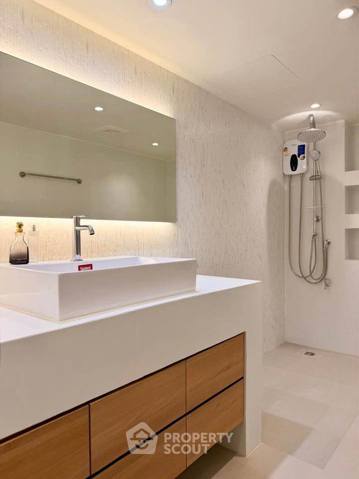 รูป คอนโด 2 ห้องนอน Hillside 3 Condominium ขาย ทำเลนิมมาน (ID 3426662) - รูปที่ 12/13