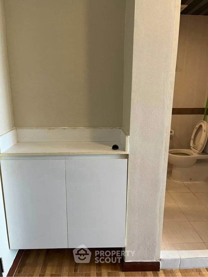 picture 1-BR Condo at Casa Condo Asoke - Dindaeng near MRT Phra Ram 9 (ID 3327845) - 11/15