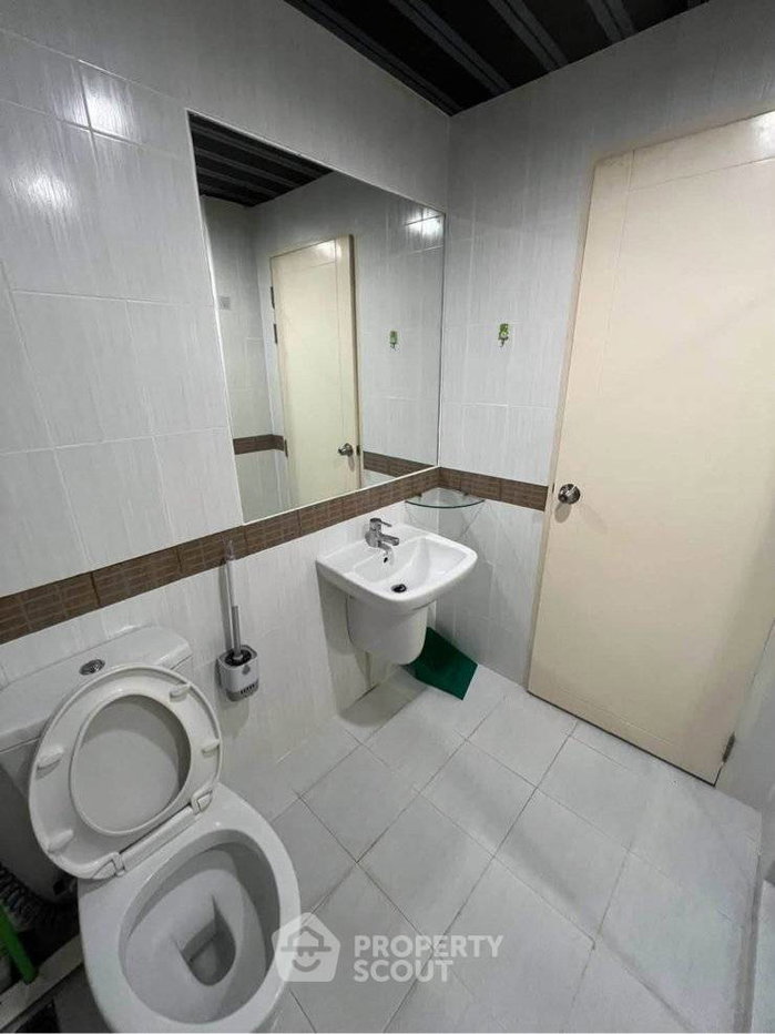 picture 1-BR Condo at Casa Condo Asoke - Dindaeng near MRT Phra Ram 9 (ID 3327845) - 15/15