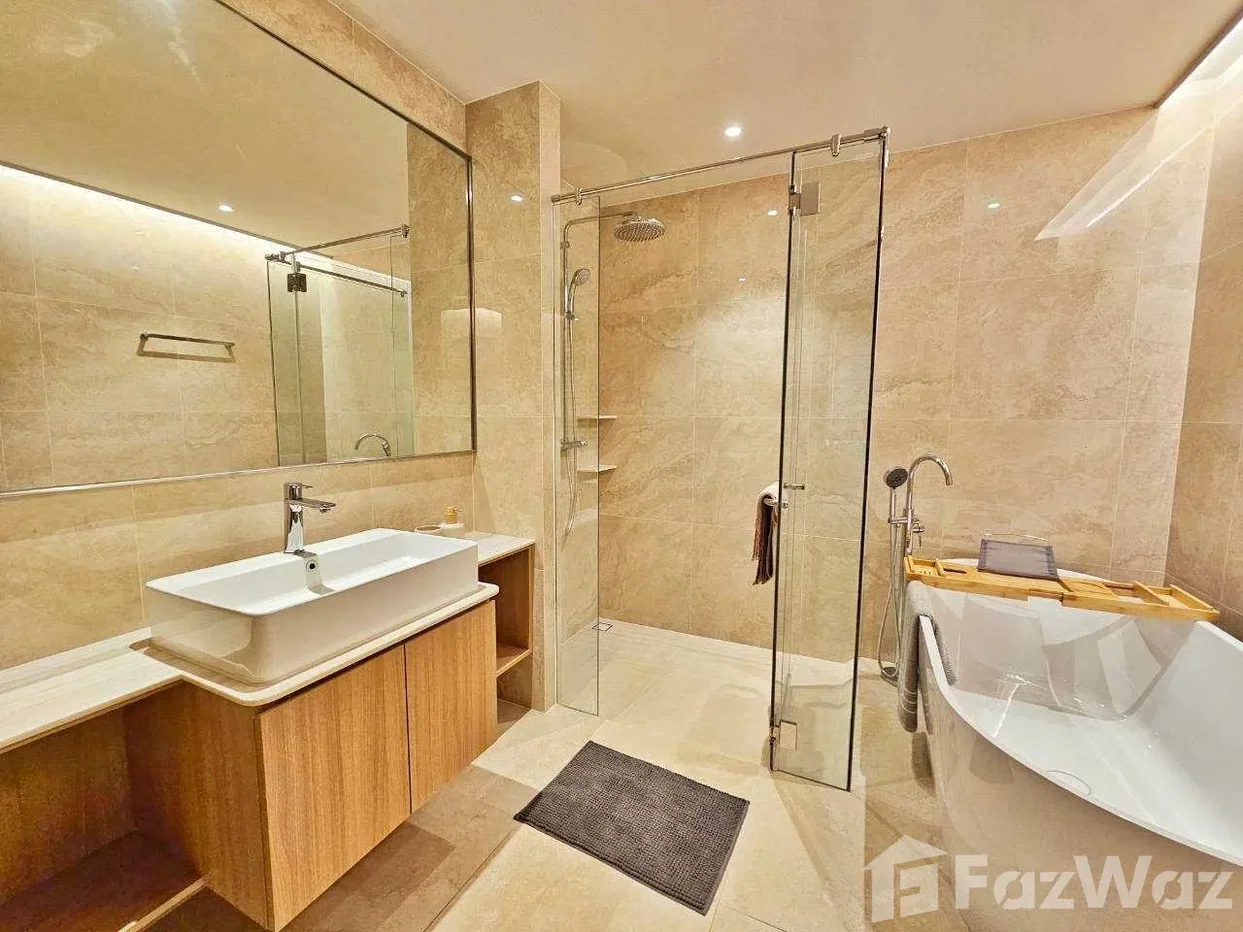 picture Luxury 2 Bedroom Pool Access Condo Beach front Khao Takiab 6877339 - 6/9