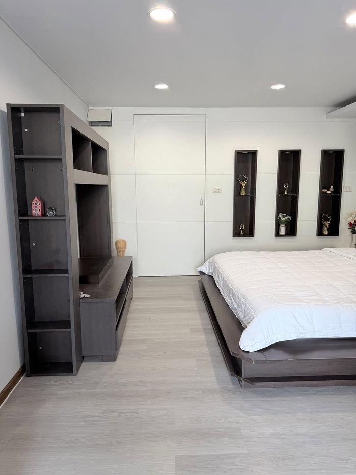 picture Ratchada City Condo for rent ✨ Fully furnished - 2/9