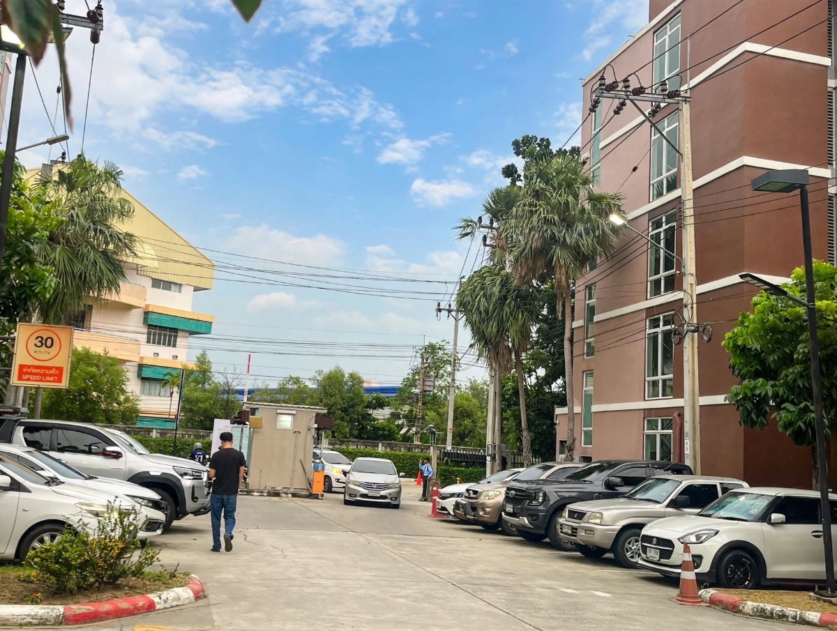 picture The Miami Bangpu Condo for Sale – Great Value! - 9/10