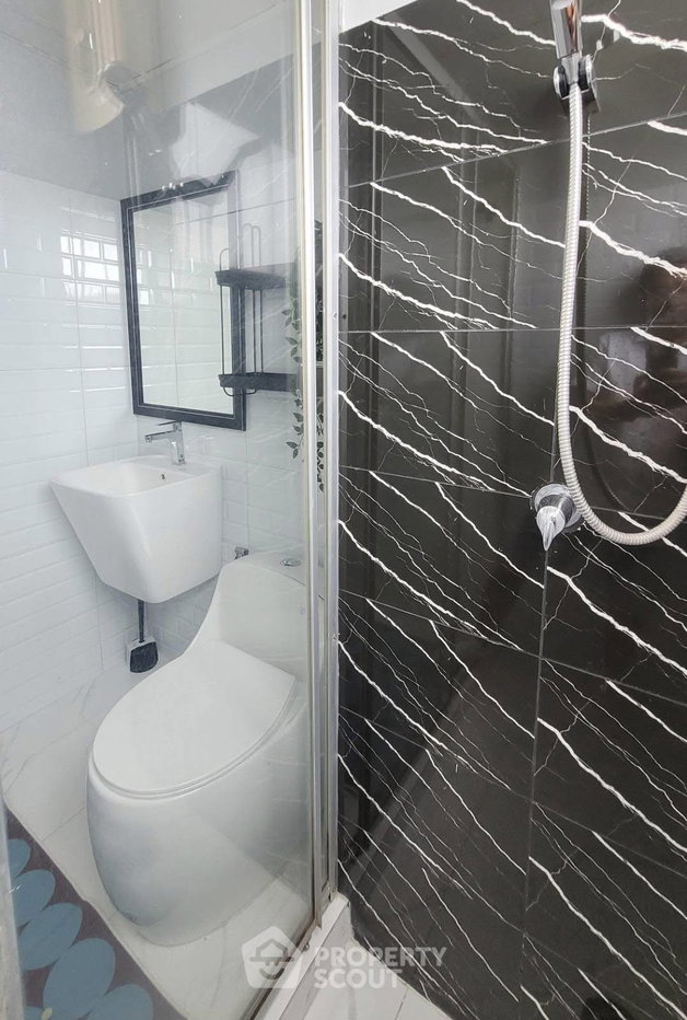 picture 15th-Floor 2-BR City Home Sukhumvit 100m To BTS Udom Suk (ID 3433383) - 14/23