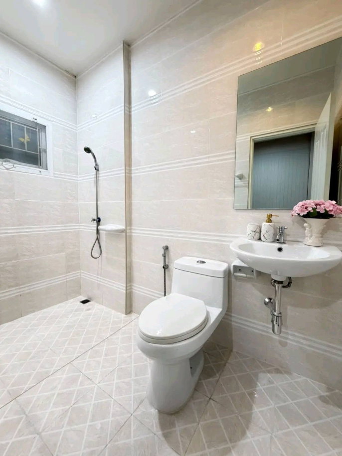 รูป ขายทาวน์โฮมรีโนเวทใหม่ ม.บูรพาแลนด์ หนองยายบู่ ศรีราชา - รูปที่ 9/13
