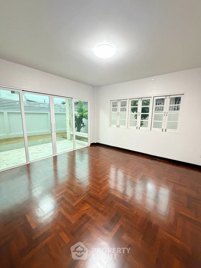 picture 4-BR House in Nong Bon (ID 3431363) - 2/13