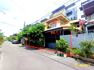 บ้านเดี่ยว วิทยาลัยอาชีวศึกษาธนบุรี : บ้านเดี่ยว 45.1 ตร.วา เขตบางกอกน้อย กรุงเทพมหานคร 4.8M