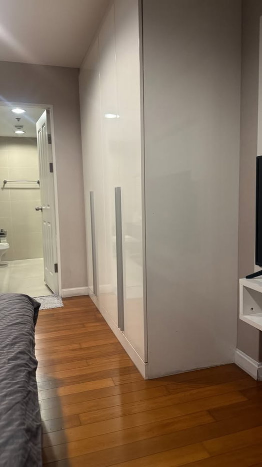 picture Condo for RENT  : Belle Grand Rama 9  𝐒𝐢𝐳𝐞 :  106 sqm. 3 Bedroom 2 Bathroom / Balcony   𝐅𝐥𝐨𝐨𝐫 :  7th  Building: C1  ✅Fully furnished - 20/26