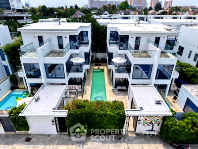 Houses for sale Bang Lamung Chonburi : 4-BR House close to Pattaya South (ID 3429996)