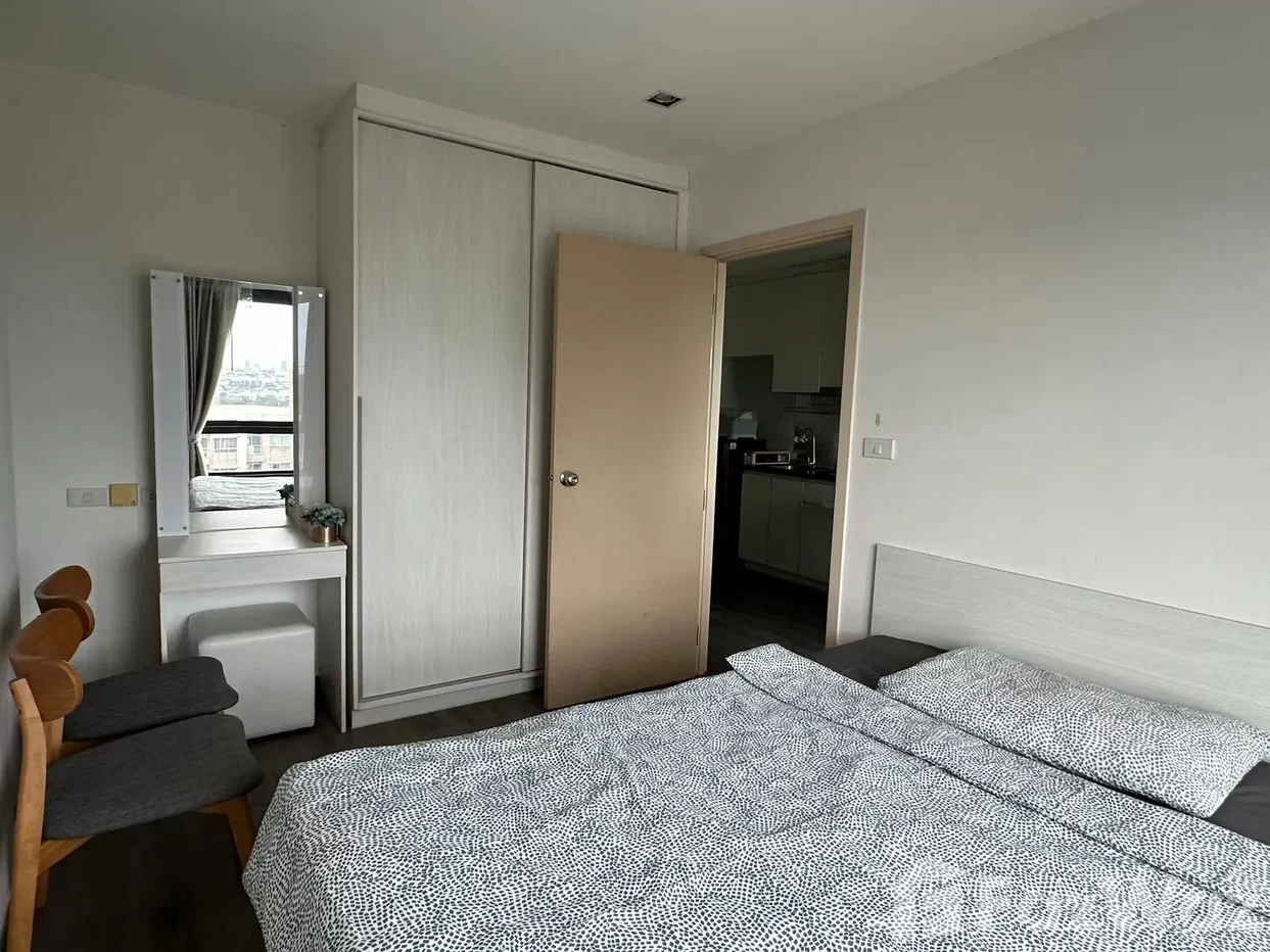 picture Studio Condo for sale at Rich Park at Triple Station  5584893 - 5/5