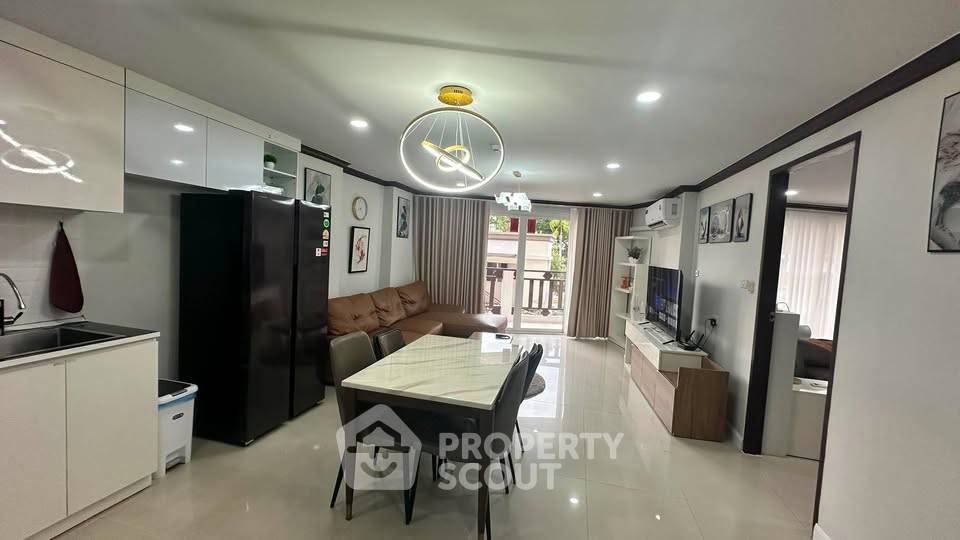 รูป คอนโด 2-ห้องนอน ที่ รอยัล ฮิลล์ รีสอร์ท ใกล้ พัทยาใต้ (ID 3429076) - รูปที่ 6/18