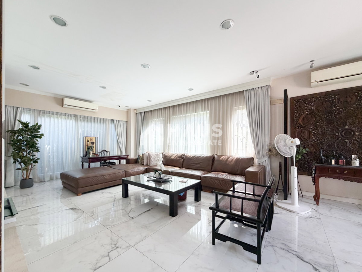 picture Golden Legend Sathorn - Kanlapaphruek / 4 Bedrooms #HKAL099 - 4/21