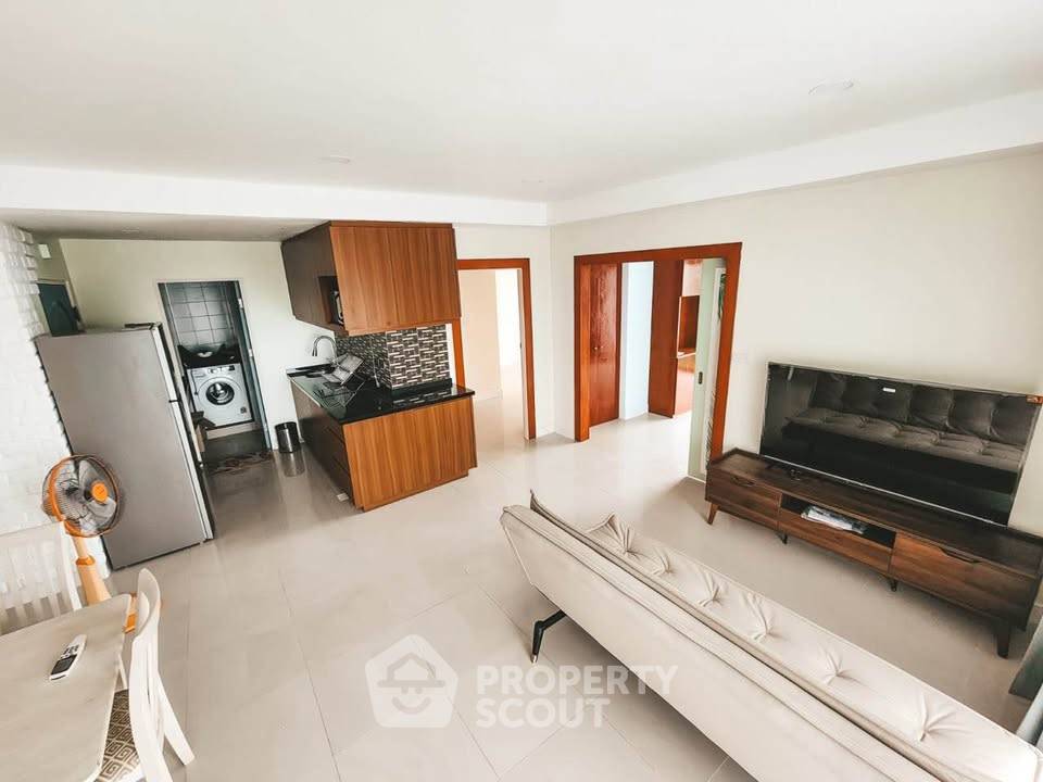 picture 2-BR Condo at Pattaya Hill Resort close to Phratamnak (ID 3429000) - 1/10