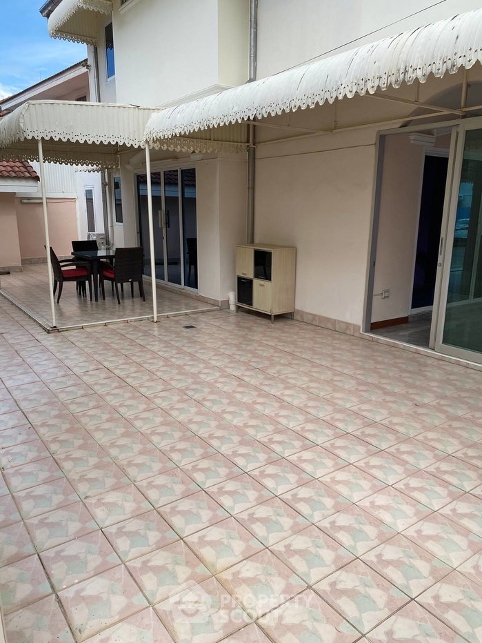 picture Pet-Friendly 3-BR 304 Sqm House At Wonderland 2 Village (ID 3429718) - 37/49