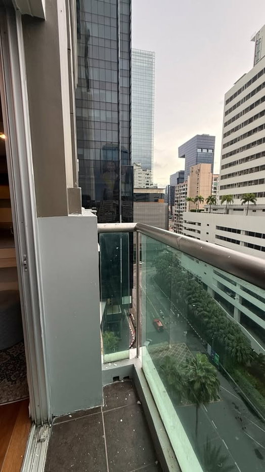 picture Condo for RENT  : Belle Grand Rama 9  𝐒𝐢𝐳𝐞 :  106 sqm. 3 Bedroom 2 Bathroom / Balcony   𝐅𝐥𝐨𝐨𝐫 :  7th  Building: C1  ✅Fully furnished - 25/26