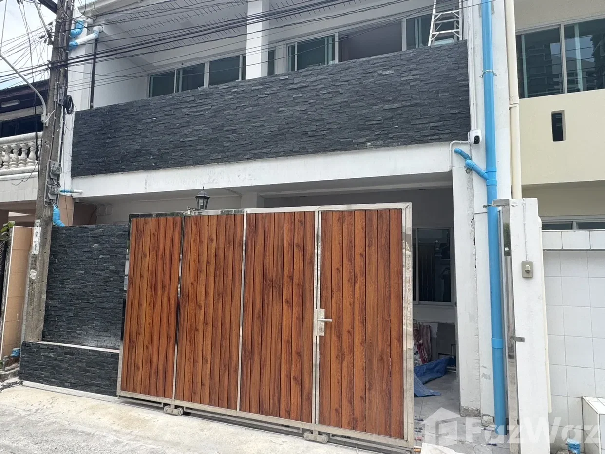 รูป ทาวน์เฮ้าส์ให้เช่า 3 ห้องนอน ใน คลองตัน, กรุงเทพมหานคร 6877329 - รูปที่ 1/7
