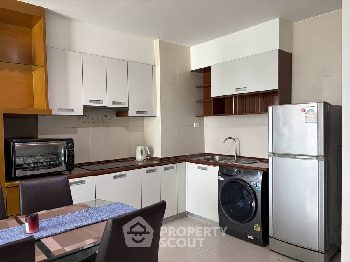 รูป คอนโด 2 ห้องนอน ชั้น 15 Sukhumvit City Resort Condominium ใกล้ BTS นานา (ID 3429773) - รูปที่ 3/5