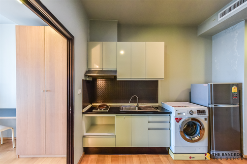 Noble Revent near Airport Rail Link Phaya Thai Station High-potential Location, Convenient Travel