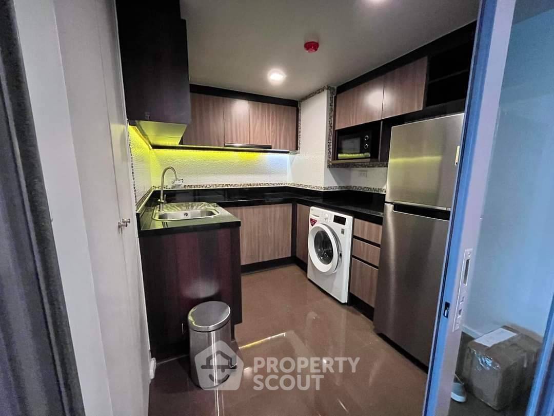 รูป คอนโด 1 ห้องนอน ขนาด 48 ตร.ม. Focus Ploenchit ใกล้ BTS นานา (ID 1938277) - รูปที่ 2/6