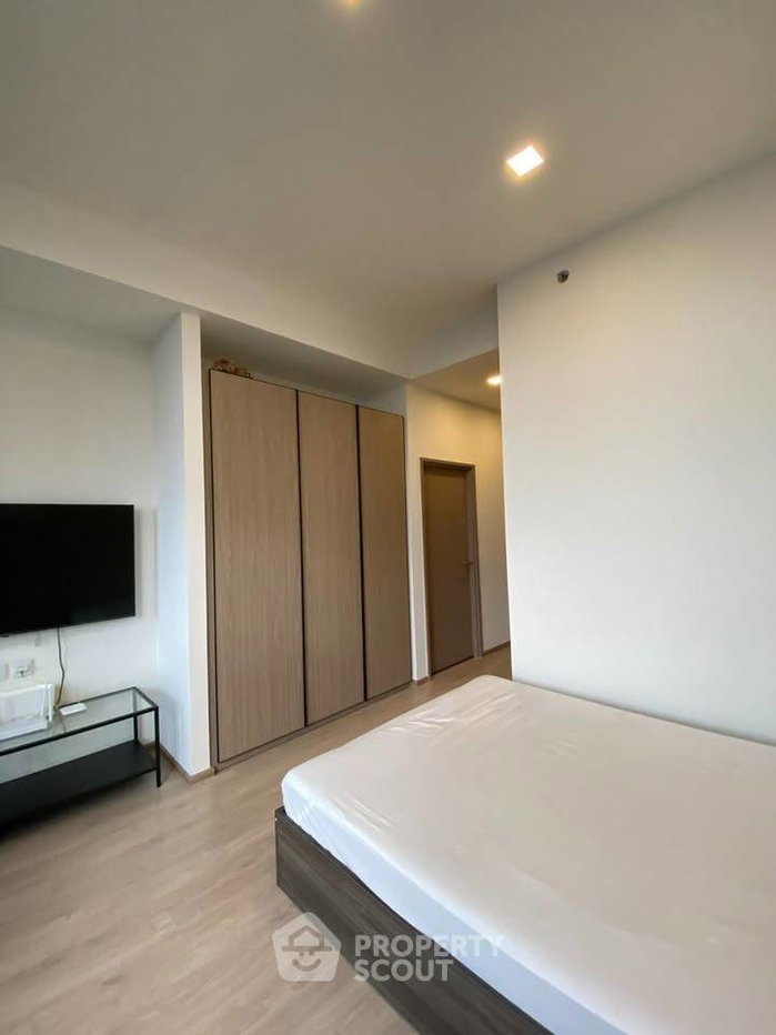 picture 1-BR Condo at Centric Ratchayothin near BTS Ratchayothin (ID 3429573) - 3/10