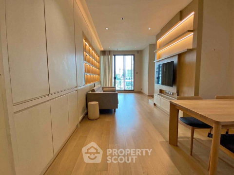 2-BR Condo At Supalai Oriental Sukhumvit 39 Near MRT Phetchaburi (ID 3428194)