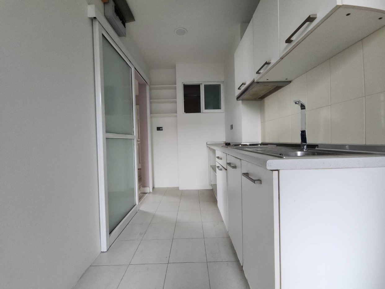 picture CONDO 43.21 Sq.m. Din Daeng Bangkok for 3.7M - 6/7