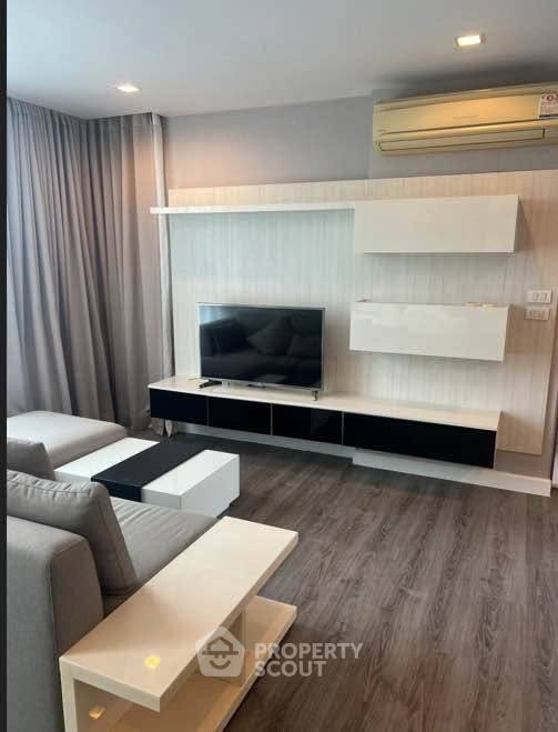 รูป คอนโด 1-ห้องนอน ที่ เดอะ รูม สุขุมวิท 40 ใกล้ BTS ทองหล่อ (ID 3430684) - รูปที่ 6/8
