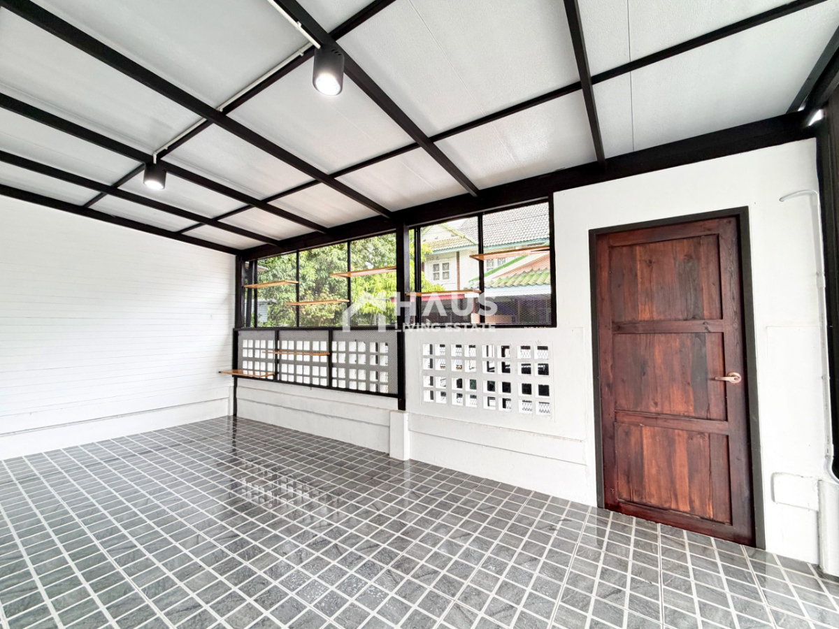 picture Baan Phrueksa 3 Bang Bua Thong / 5 Bedrooms #HBGY026 - 4/17