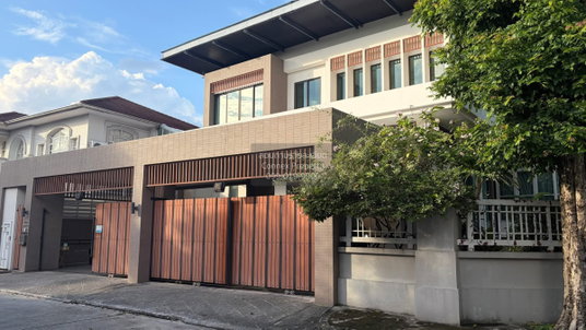 For Sale House , Nantawan Srinakarin , wide frontage , newly renovated , Bang Mueang , Mueang Samut Prakan , Samut Prakarn , CX-181360 ✅ Live chat with us ADD LINE @connexproperty ✅