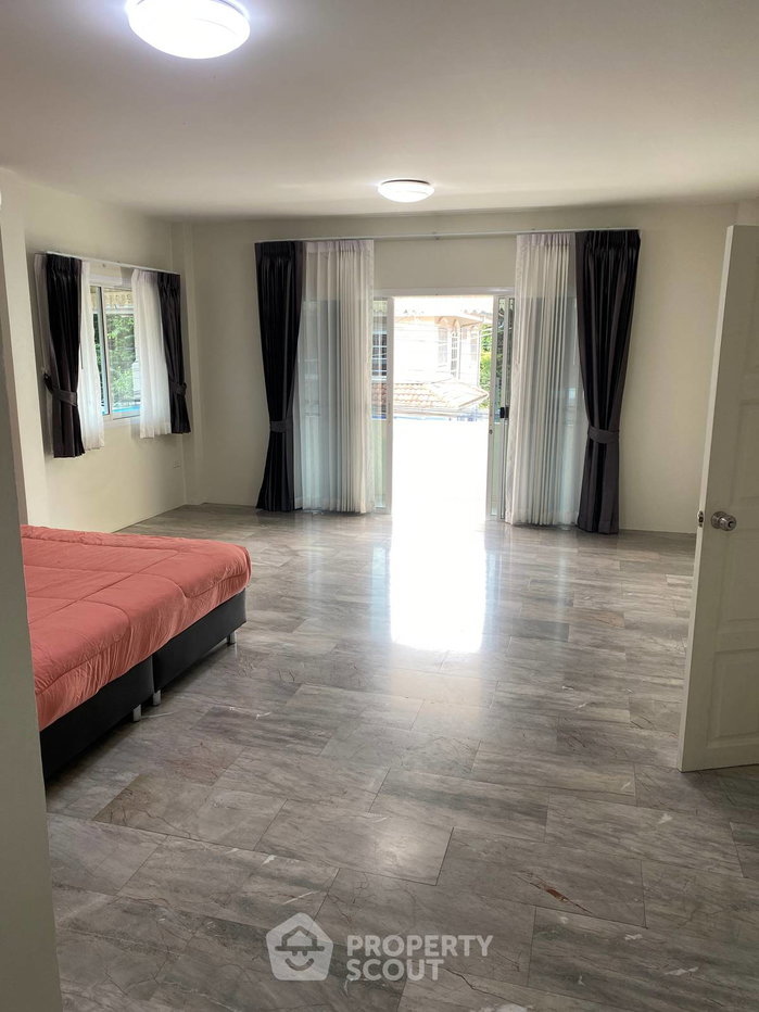 picture Pet-Friendly 3-BR 304 Sqm House At Wonderland 2 Village (ID 3429718) - 10/49
