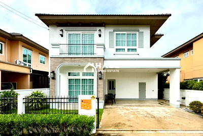 Houses for sale : Kunalai Parco / 4 Bedrooms #HBBT006