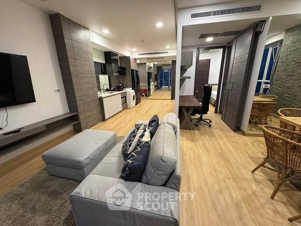 picture 20th-Floor 2-BR Condo For Sale At Cetus Beachfront, Jomtien Beach (ID 3121373) - 4/16