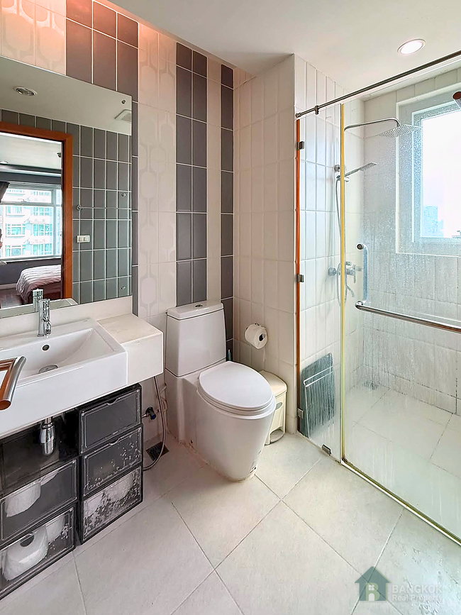 รูป Circle Phetchaburi 36 | ให้เช่าคอนโด ห้องมุม 2 ห้องนอน MRT เพชรบุรี - รูปที่ 12/18