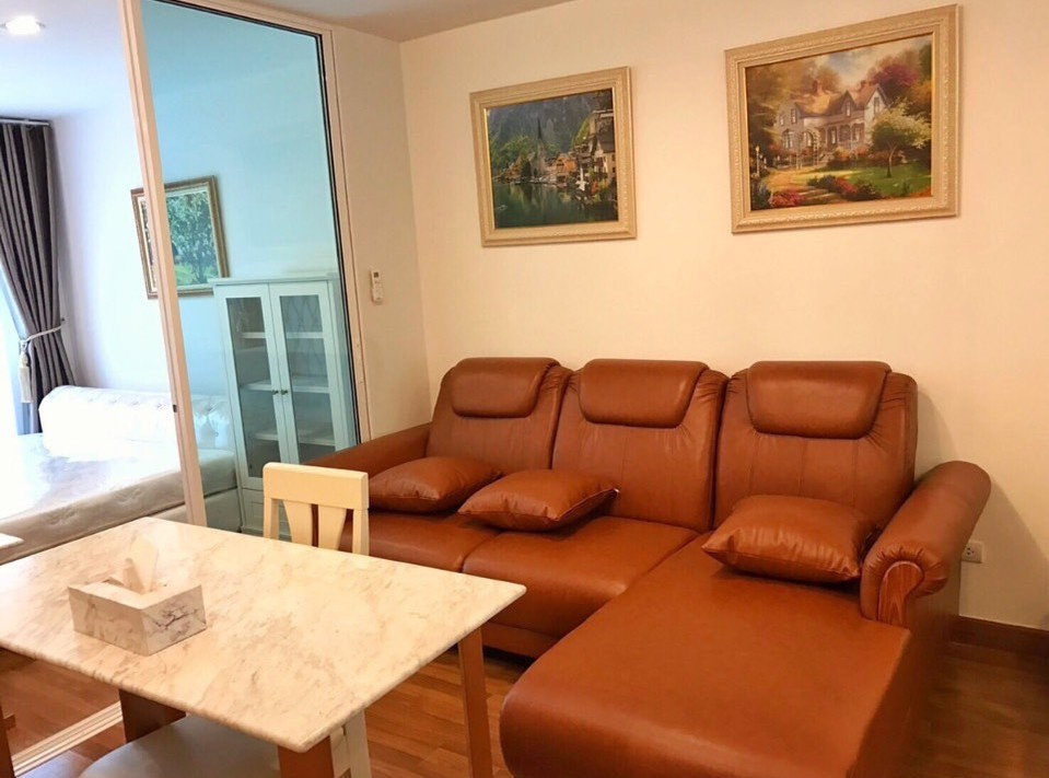 รูป   คอนโดให้เช่า Regent Home Sukhumvit 81 (รีเจ้นท์ โฮม สุขุมวิท 81) ราคา 11,000 บาท/เดือน 28 ตร.ม. ชั้น 3 อาคาร A วิวในโครงการ - รูปที่ 2/9