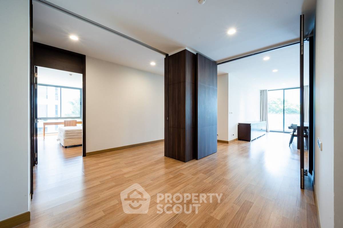 picture 4-BR 285 Sqm At Park Court Sukhumvit 77 Near BTS On Nut (ID 3429740) - 9/33
