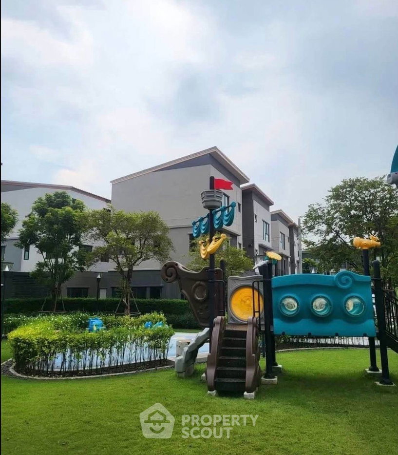 picture Pet-Friendly 4-BR Townhouse, Baan Klang Muang Ramintra 83 Station (ID 3431369) - 26/29