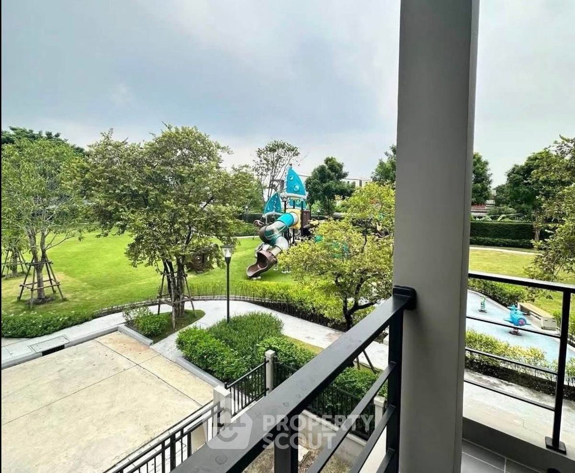 picture Pet-Friendly 4-BR Townhouse, Baan Klang Muang Ramintra 83 Station (ID 3431369) - 22/29