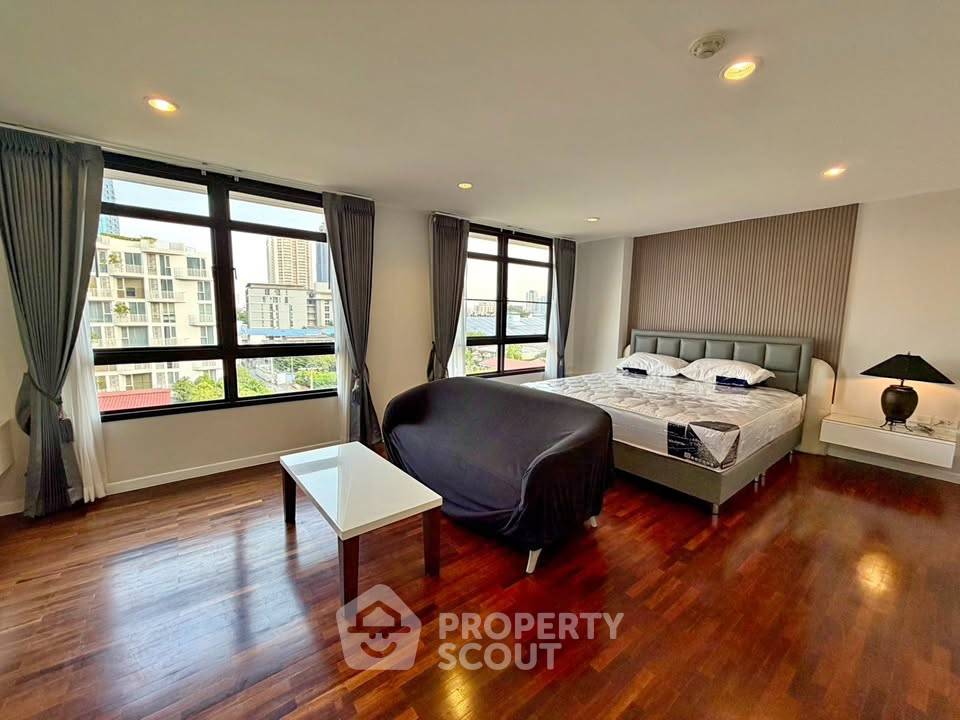picture Studio Condo at Baan Chan Condominium close to Thong Lo (ID 3427507) - 1/18