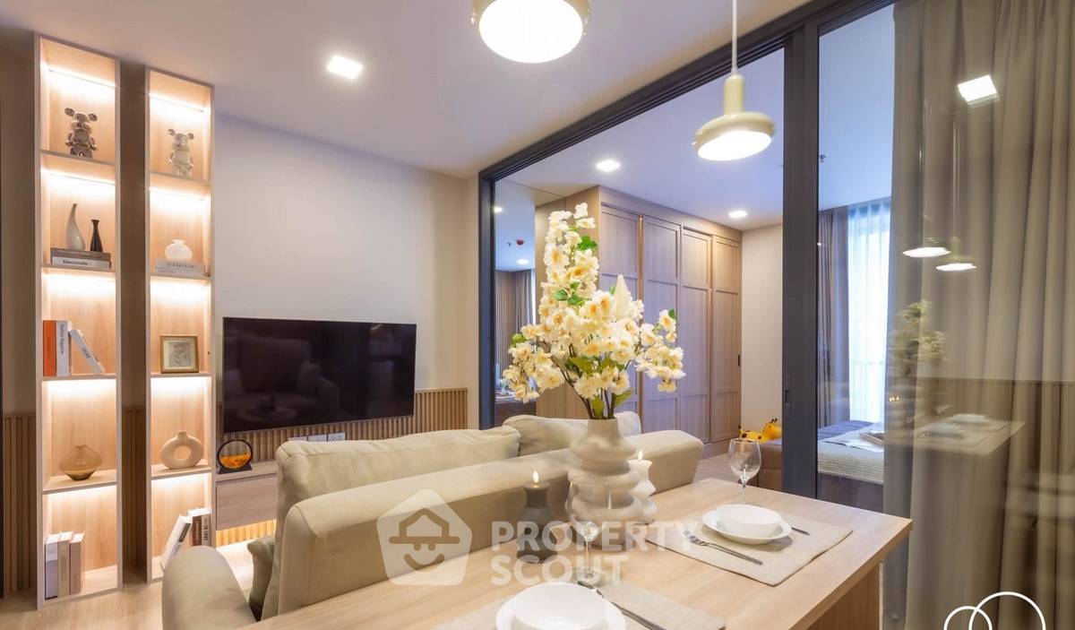 picture 42 Sqm 1-BR Condo At XT Phayathai Near BTS Phaya Thai (ID 3405997) - 2/10