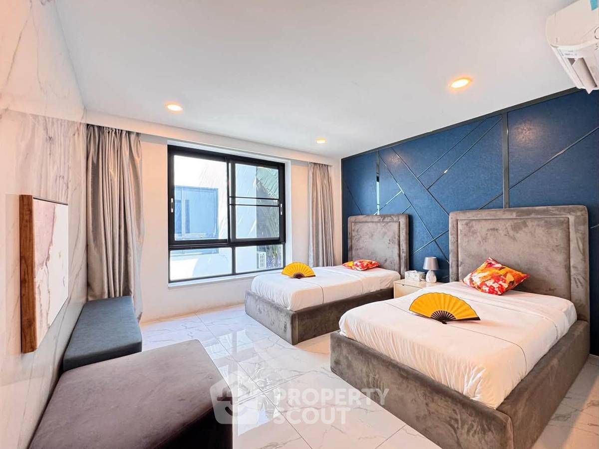 picture 4-BR House close to Pattaya South (ID 3429996) - 23/28