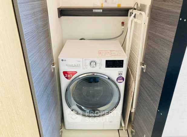 picture Great Value 47th-Floor 1-BR Condo At The Esse Asoke Near MRT Sukhumvit (ID 3429451) - 9/10