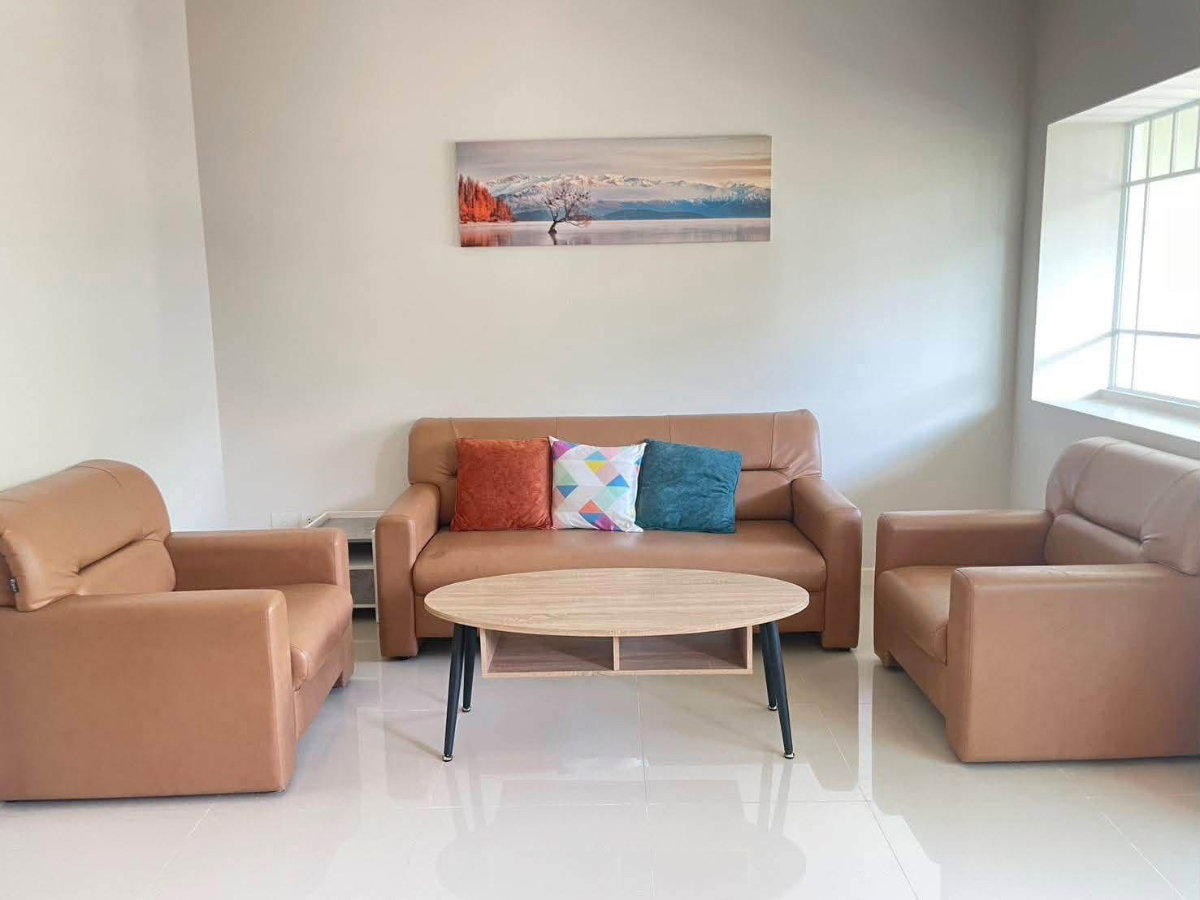 รูป 🏡 ให้เช่าทาวน์โฮม พร้อมเฟอร์นิเจอร์ครบ ในโครงการคุณภาพ เดินทางสะดวก - รูปที่ 4/15