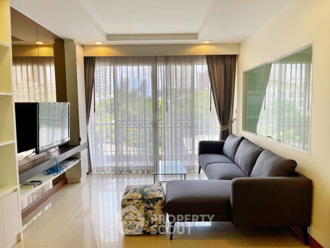 คอนโด 2 ห้องนอน The Rise Sukhumvit 39 ใกล้ BTS พร้อมพงษ์ (ID 592351)